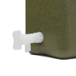 Wavian water can spout and plug detail